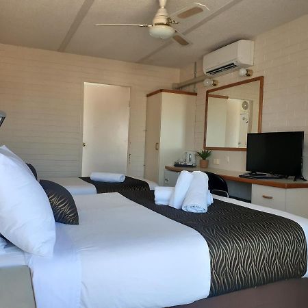 Crest Motor Inn Queanbeyan Zewnętrze zdjęcie